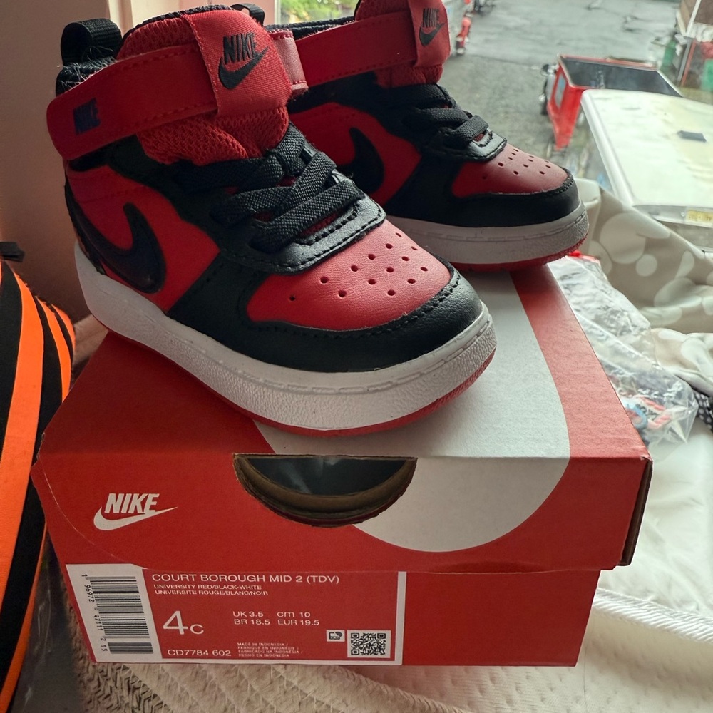 Nike Kids Red and Black Sneakers Nike